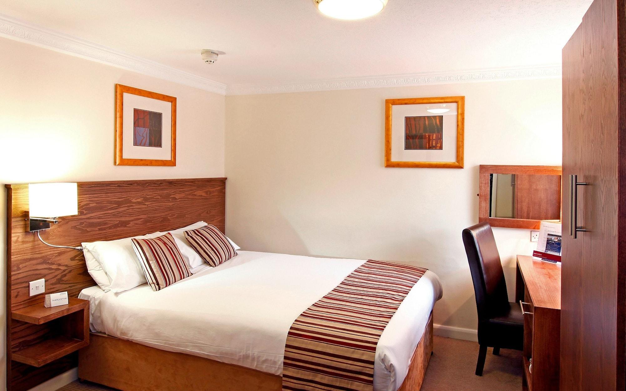 Wolverhampton Goldthorn Hotel Exterior photo