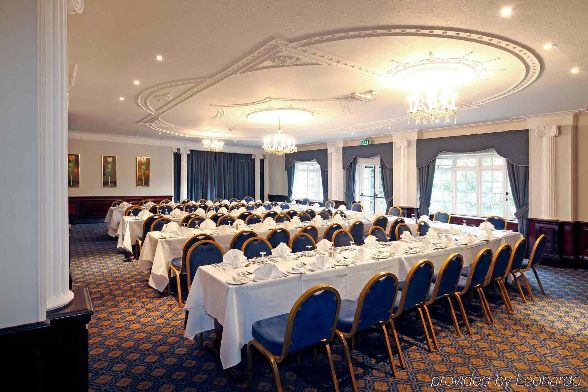 Wolverhampton Goldthorn Hotel Restaurant photo